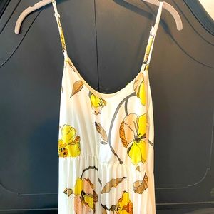 Size small summer dress.